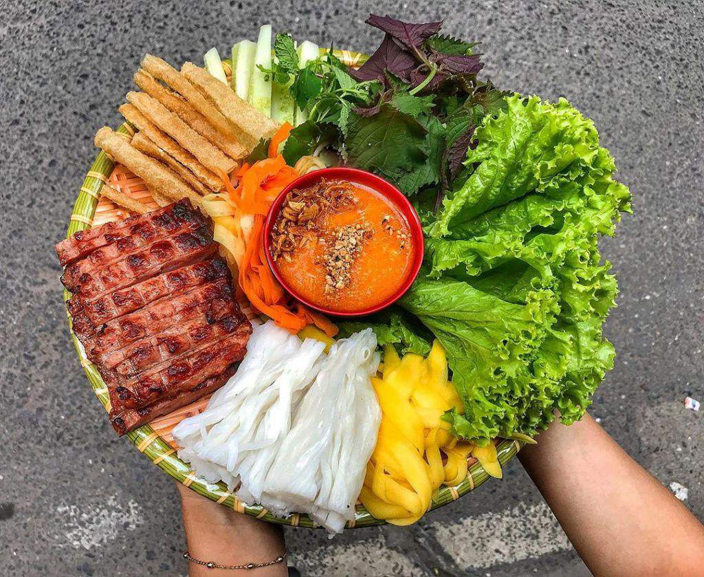 nem nướng nha trang