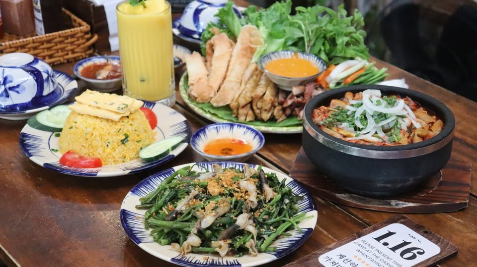 Nhà hàng Là Nhà