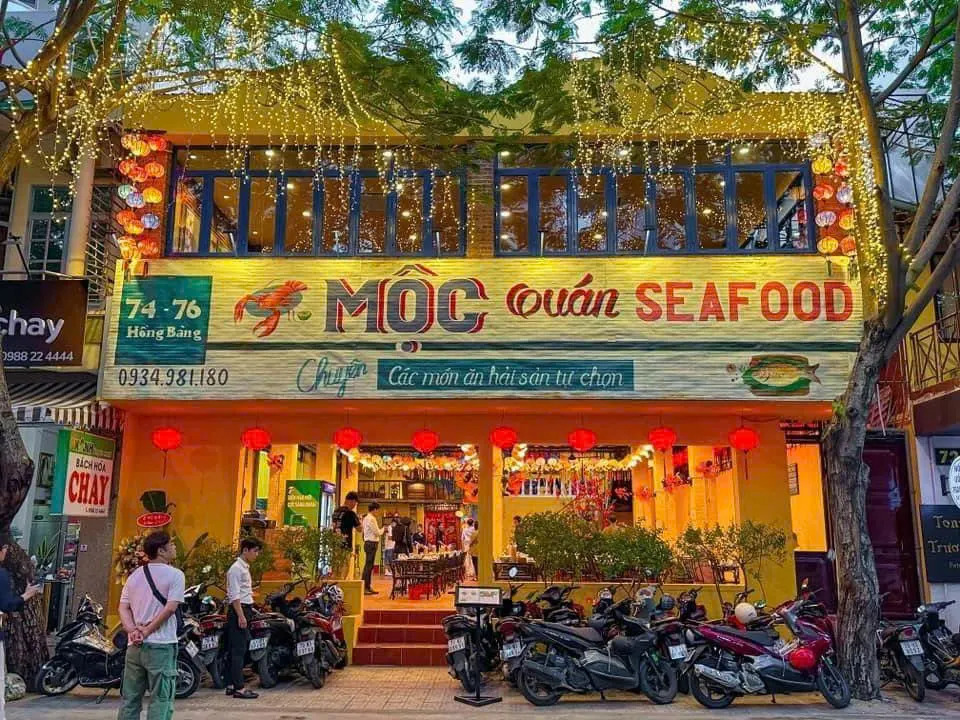 Hải sản Mộc Quán